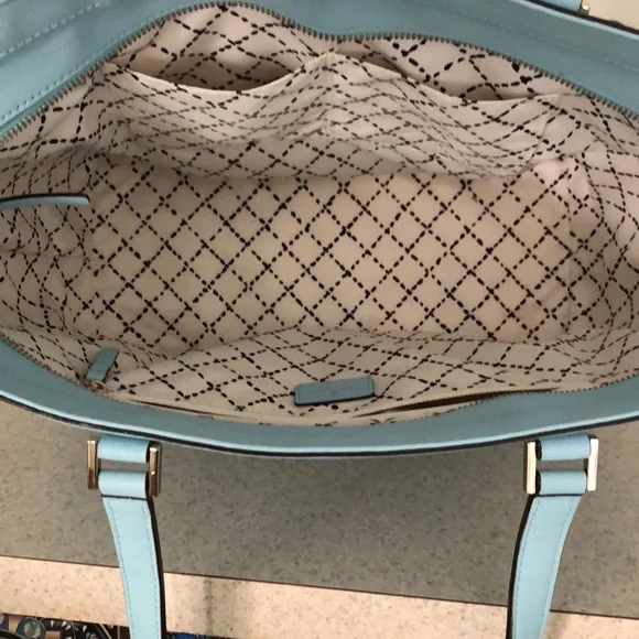 Kate Spade large tote New - Picture 4 of 4